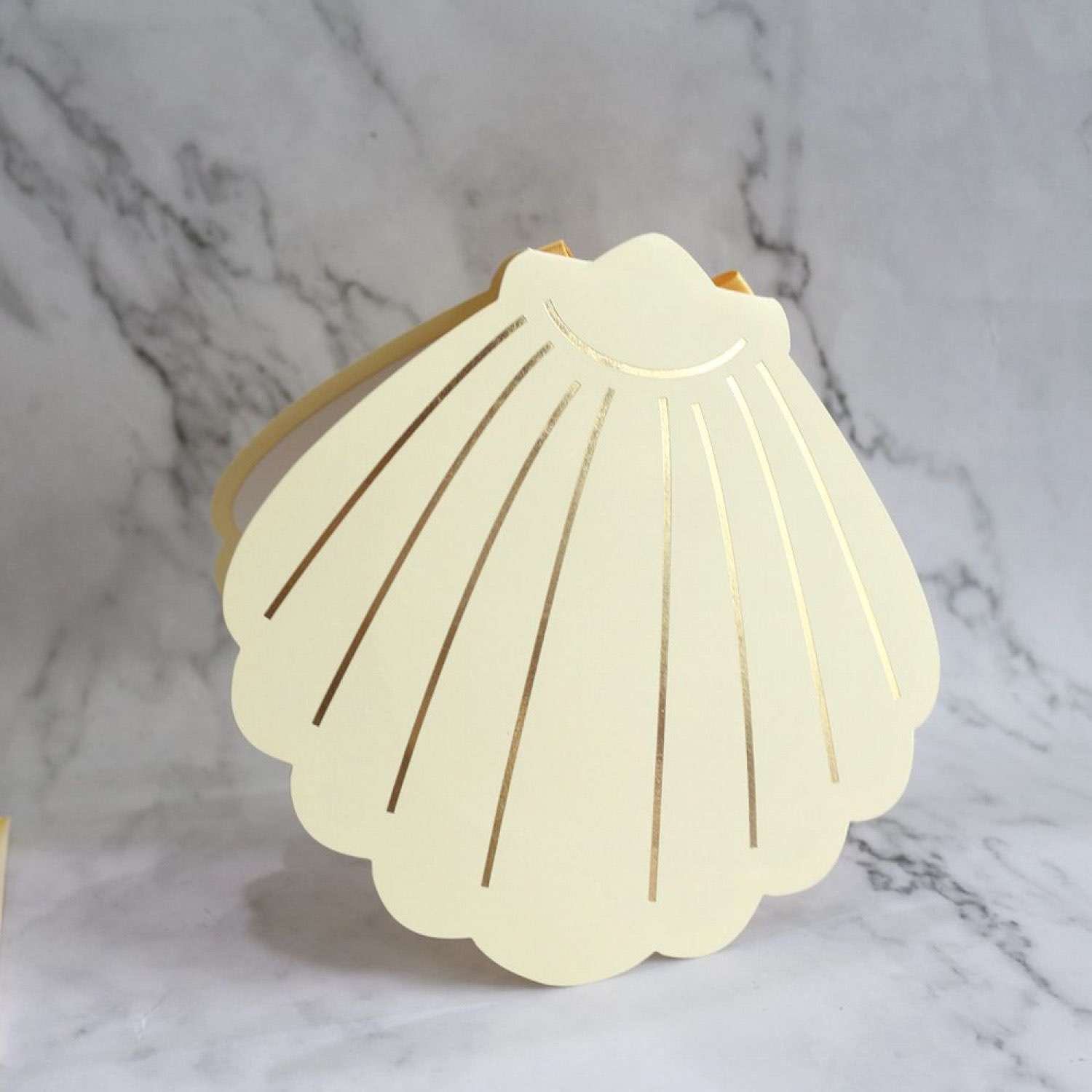 Shell Shape Wedding Invitation Card Customized Foiling Invitation with Ribbon Bow